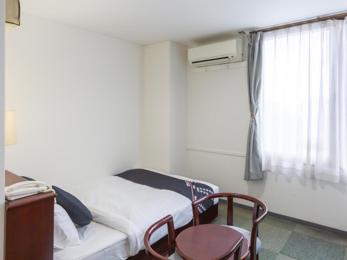 Oyo Sun Hotel Kurayoshi Buitenkant foto