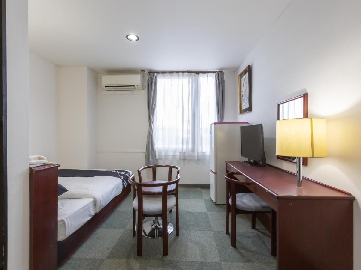 Oyo Sun Hotel Kurayoshi Buitenkant foto