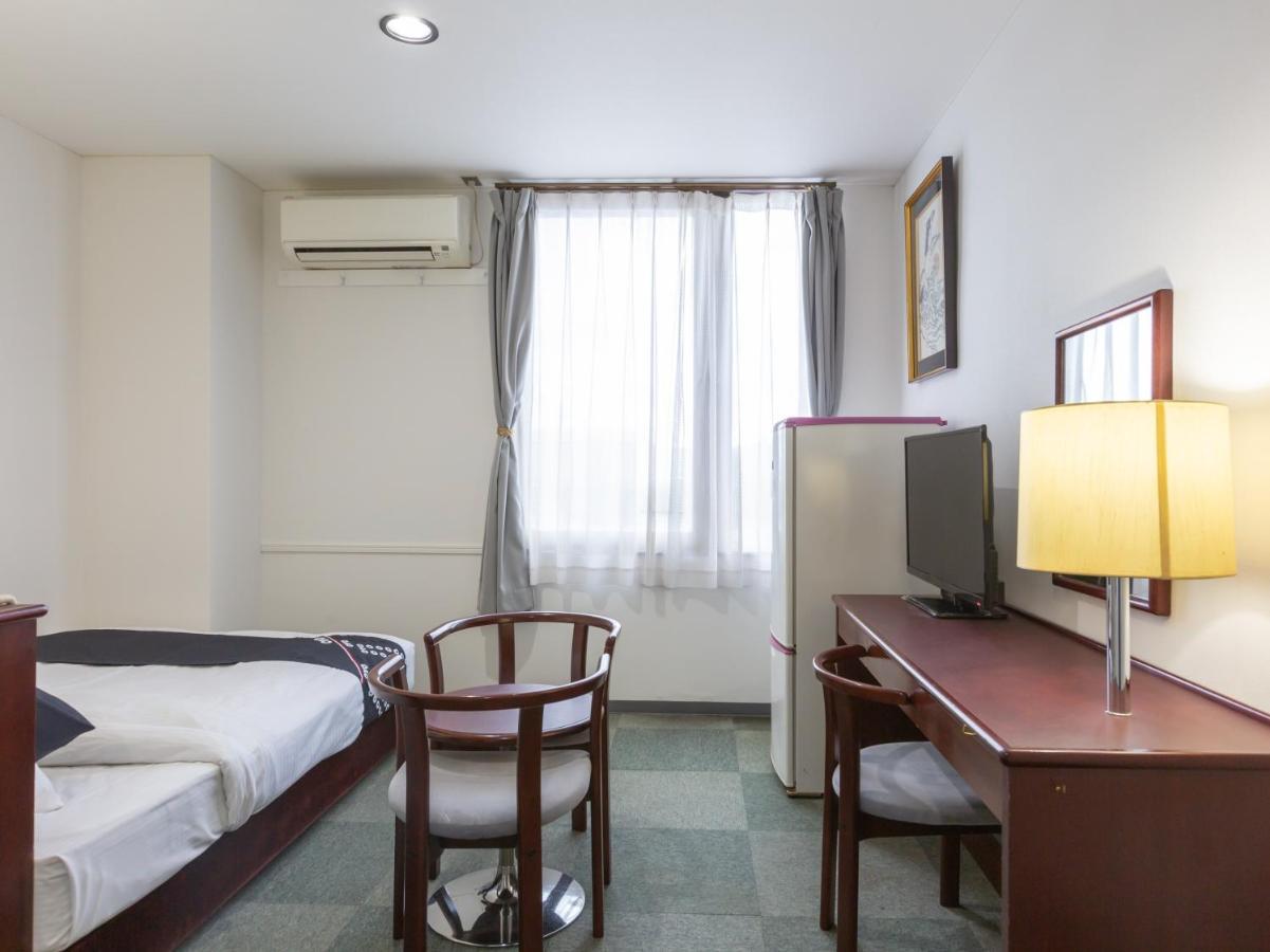 Oyo Sun Hotel Kurayoshi Buitenkant foto